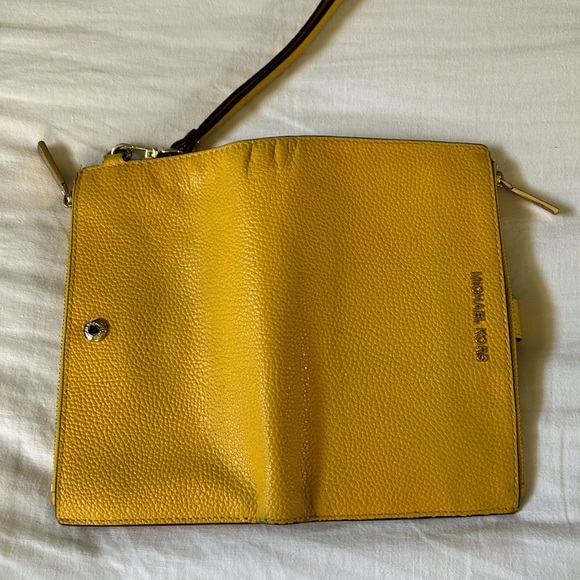 Por qué ya tengo una higual - Picture 3 of 3